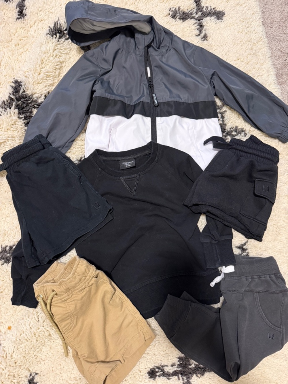 Little Bipsy 18-24 Lot